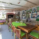 Hundefreundliches Mit Bbq, Privatem Balkon Und Nur 700 Meter Zum Lejlighed Crikvenica