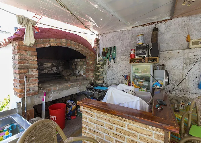 Hundefreundliches Mit Bbq, Privatem Balkon Und Nur 700 Meter Zum