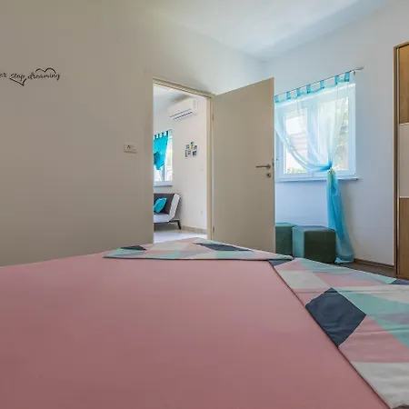 Apartment Hundefreundliches Mit Bbq, Privatem Balkon Und Nur 700 Meter Zum