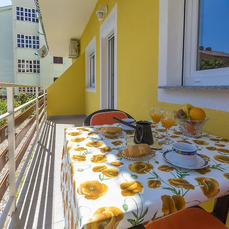 Hundefreundliches Mit Bbq, Privatem Balkon Und Nur 700 Meter Zum *